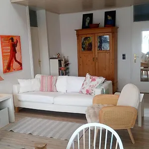 3-zi Atelierdachwohnung Mit Bergblick Seenähe Und 2 Loggia Bernau am Chiemsee